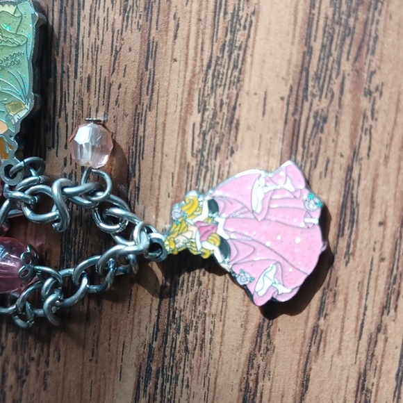 Disney Princess Silver 4 Charm Bracelet Tinkerbell, Belle, Cinderella, SleepingB - Picture 8 of 9
